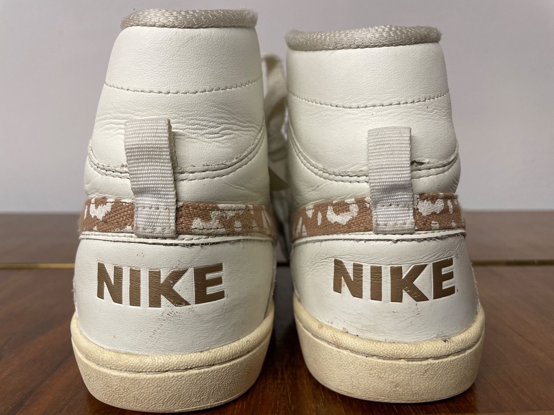 Nike Scarpe da donna: NIKE Hightop Sneakers Gr. 38 – Usato da Frasnacht venduto da GracyStore 2