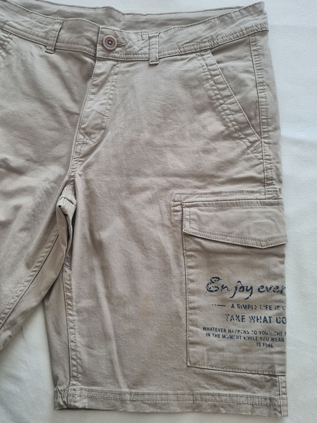 Pantaloni: Herren Shorts Gr. 40 Hellbraun – Usato da Steinen venduto da turbogeiss99 2
