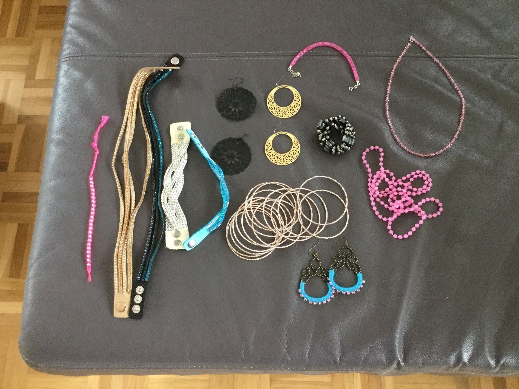 Altri gioielli: Verschiedener Schmuck – Usato da Horw venduto da Benny017