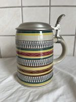 Bierkrug mit Zinndeckel