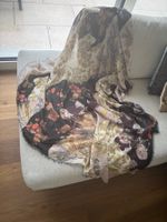 Weicher Kaschmirschal von Valentino Garavani - NEU