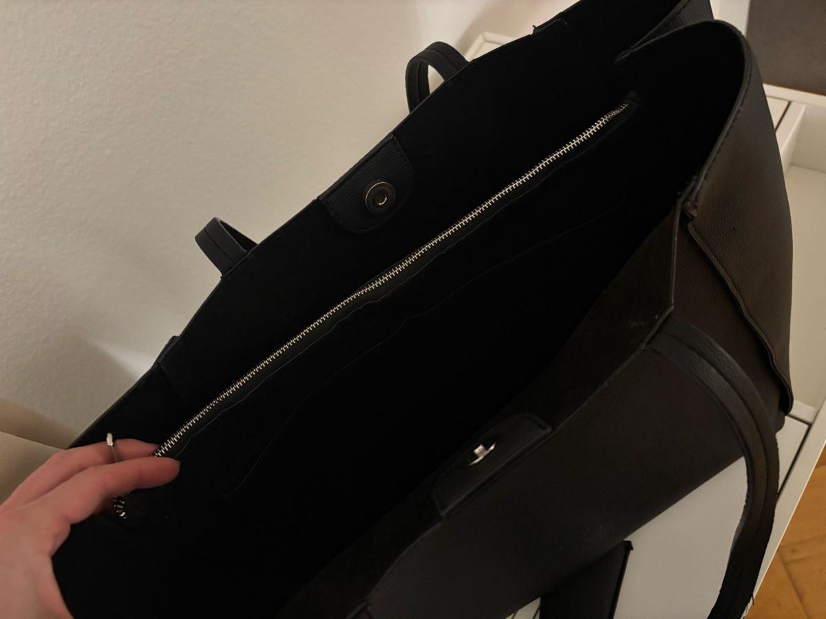 Zara Taschen für Damen: Zara Shopper beige schwarz Basic gebraucht  – Gebraucht aus Zürich von car_9sdb 1