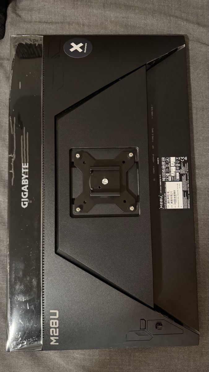 Gigabyte Ecrans: monitor Gigabyte M28U – D'occasion à Glattpark(Opfikon) par jxrgedelgado 1
