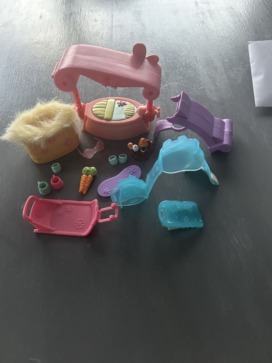 Spielzeuge: Littlest Pet Shop ensemble accessoires état correct – Gebraucht aus Perrefitte von Tess_zmp 1