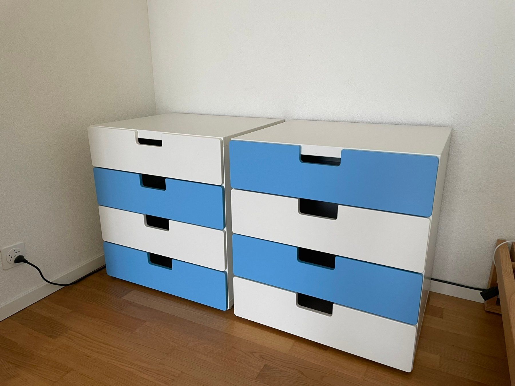 Schränke: 2 Kinderschränk2 Ikea STUVA – Gebraucht aus Uster von