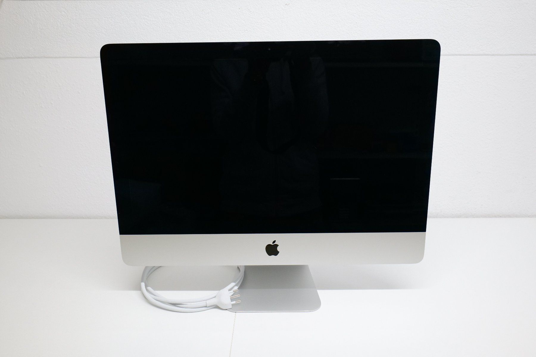 Apple iMac 21.5