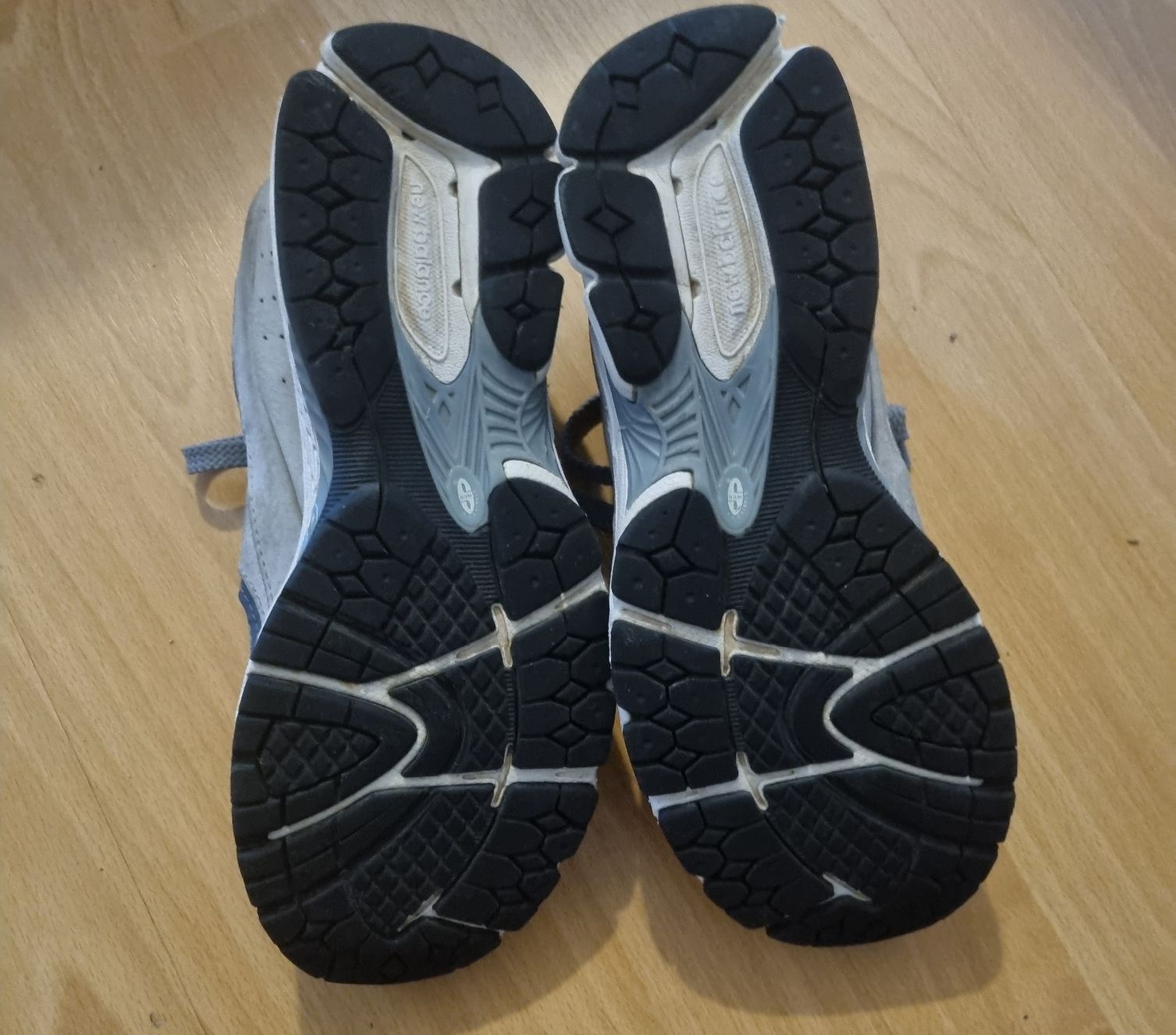 Scarpe da uomo: New Banlance Schuhe Grösse 41.5 – Usato da Langnau am Albis venduto da bro_lh5f 2