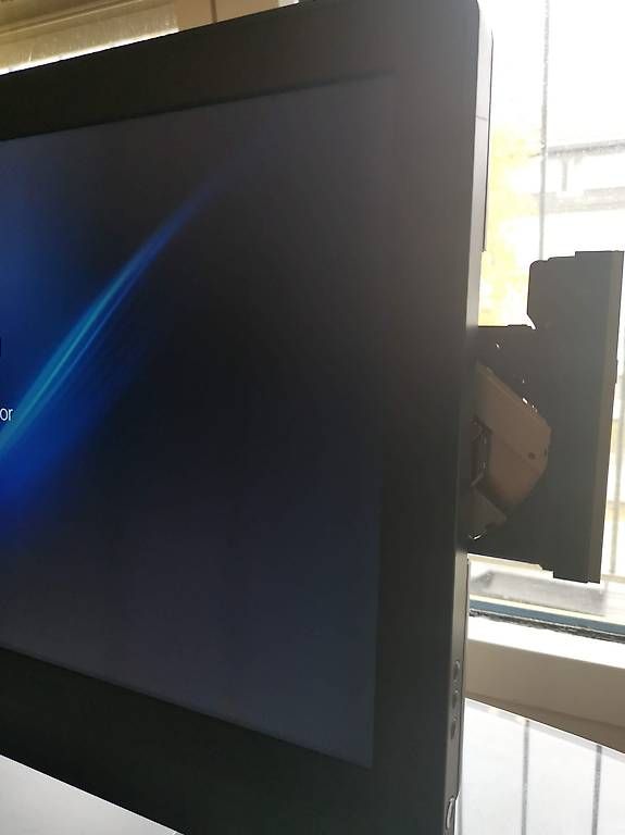 PCs: Dell Aio i5 4e Windows 11 – Gebraucht aus La Chaux-de-Fonds von Honit.ch 1