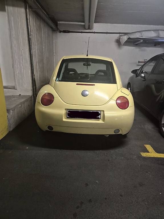 VW Automobili: VW Beetle 2.0 – Usato da Kaltbrunn venduto da FacilityService8722 1