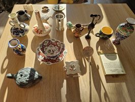Vasen im Delfter Stil, Judaica-Briefmarkenkunst und Sammlers