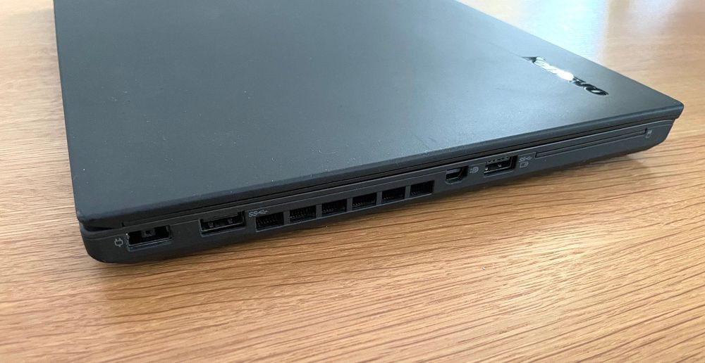 Lenovo T450 i5 2.30GHz - 2.90GHz 8GB 250GB SSD 4