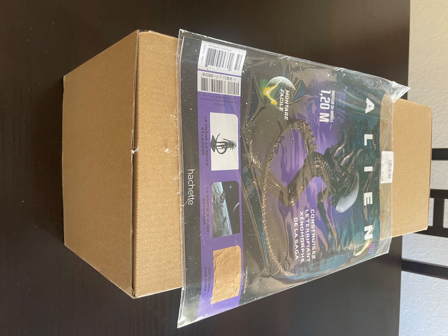 Modellbausätze & Standmodelle: Alien collection Hachette n 100 – Neu und originalverpackt aus le locle von  2