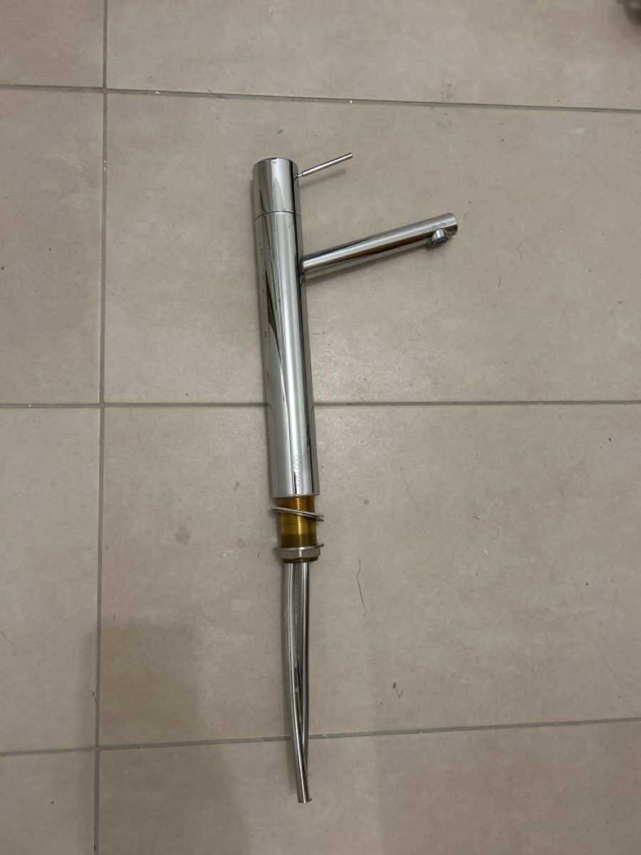 Kwc Rubinetteria: kWC ONO FAUCET – Usato da Neuchatel venduto da lan_m8r2