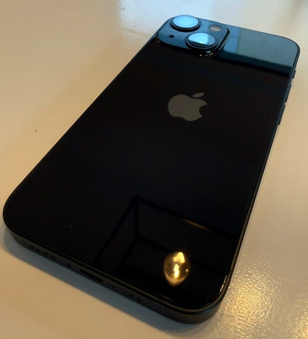 Apple Telefoni cellulari / Smartphones: iPhone 13 Mini (128GB) Akku 100% – Usato da Luzern venduto da Waince786
