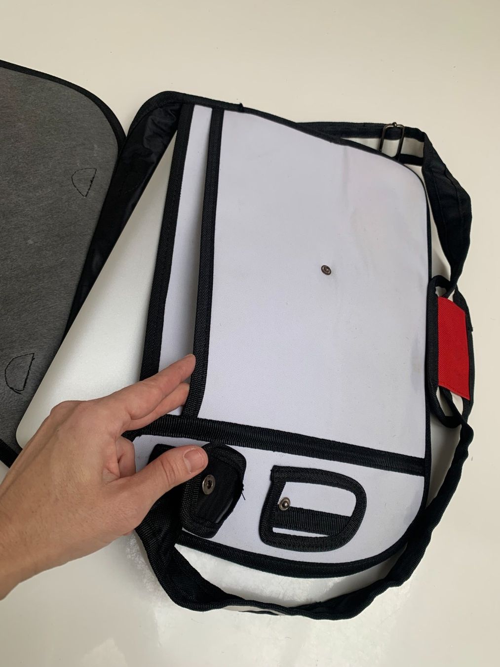 Borse: Seltene "Jump from Paper" style - 2D Comic laptoptasche – Nuovo (secondo la descrizione) da Baden venduto da JellyMonster 5
