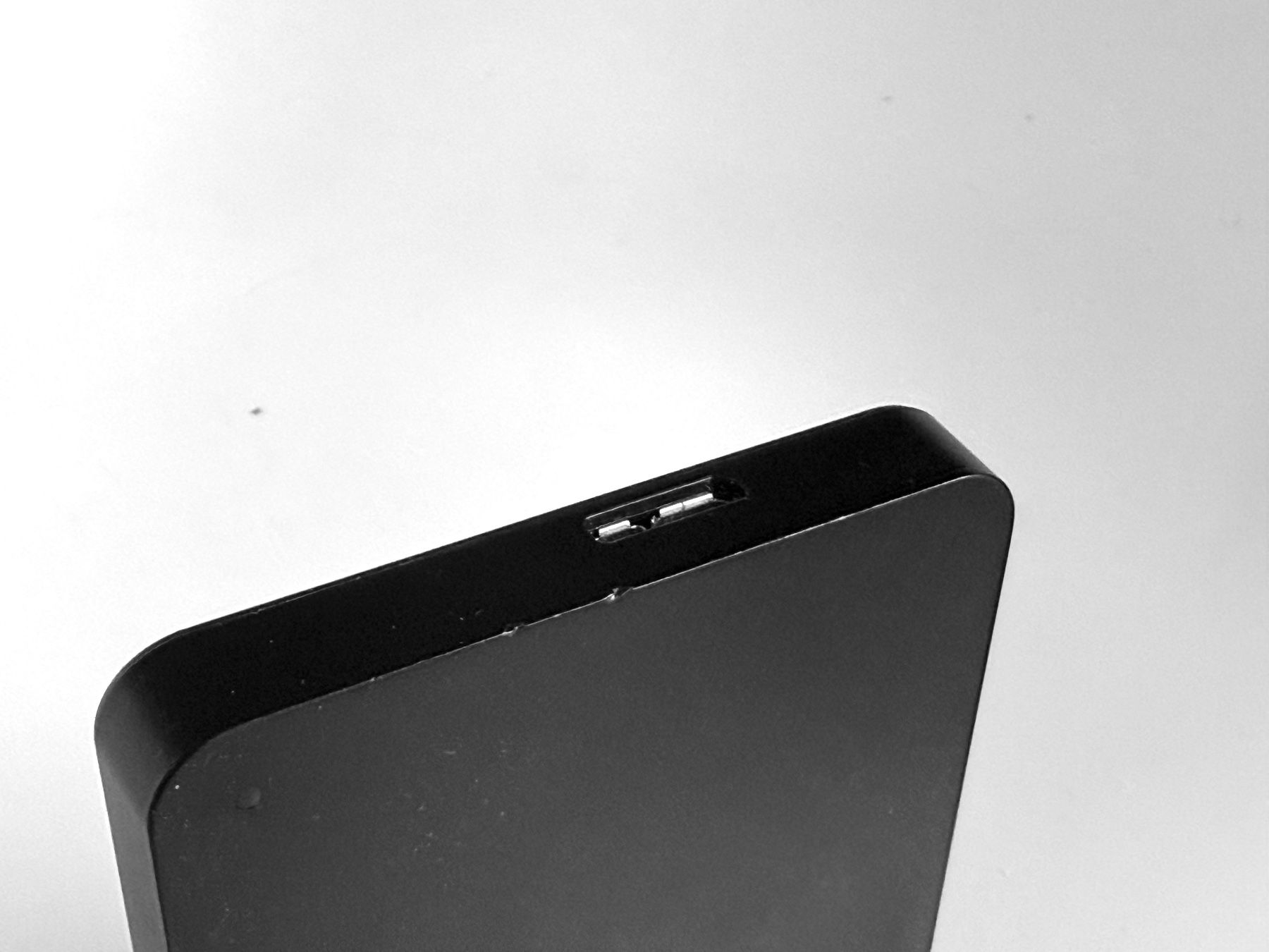 Toshiba Harddisks: Toshiba Portable HDD 2TB – Gebraucht aus Zürich von Loeffel81zh 1