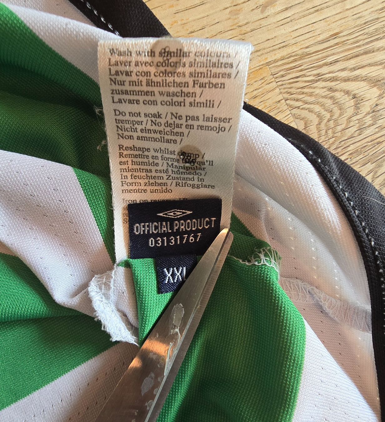Umbro Canottiere & Pantaloni: Celtic Glasgow | 2004/05 – Usato da Zollbrück venduto da MiKron 6
