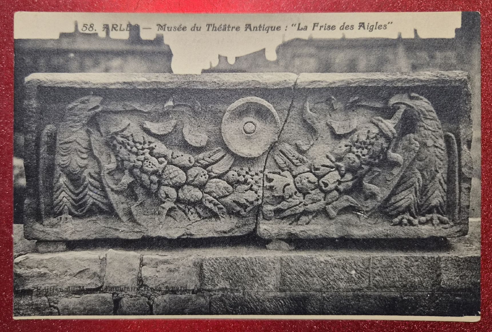 Cartoline postali: Arles Museum "La Frise des Aigles" – Nuovo (secondo la descrizione) da Melchnau venduto da Arthurius