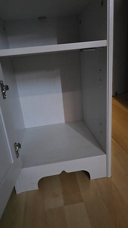 Comodini: Ikea Nacjttisch  – Usato da Riehen venduto da syl_7lsr 3