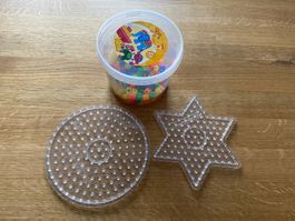 2 Steckplatten für grosse Hama Perlen