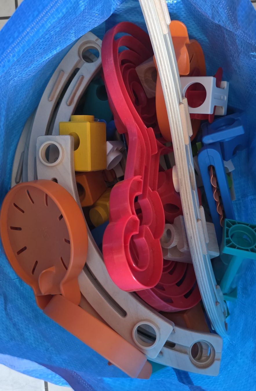 Hape Spielzeuge: Grosse Kugelbahn aus Holz – Gebraucht aus Adlikon von Tami2019 1