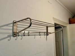Wandgarderobe aus Metall