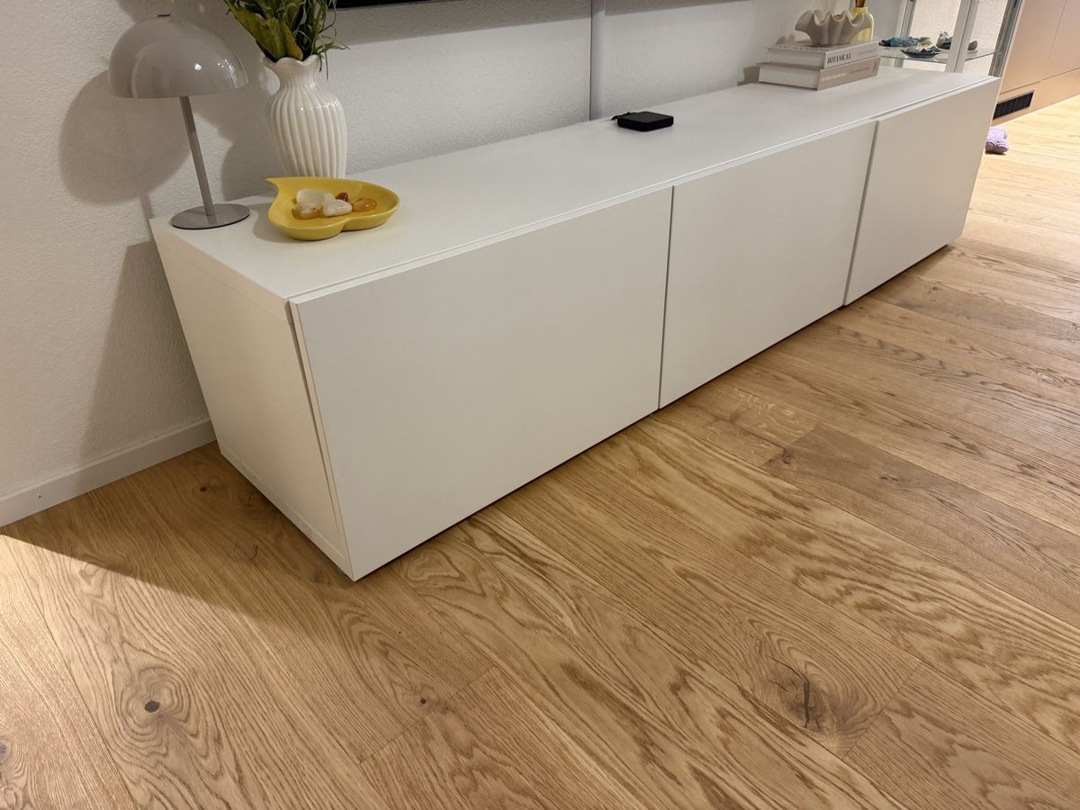 Ikea Mobili TV: TV Möbel, weiss, guter Zustand  – Usato da Rorschach venduto da Costa_18 1