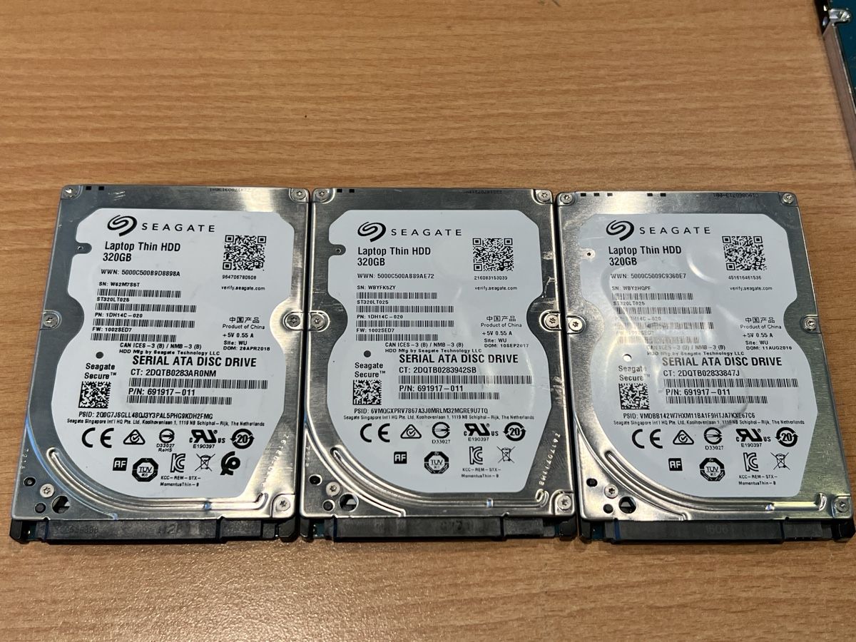 Harddisks: Defekte Festplatten, Restposten – Defekt aus Gossau SG von WE-SHOP 3