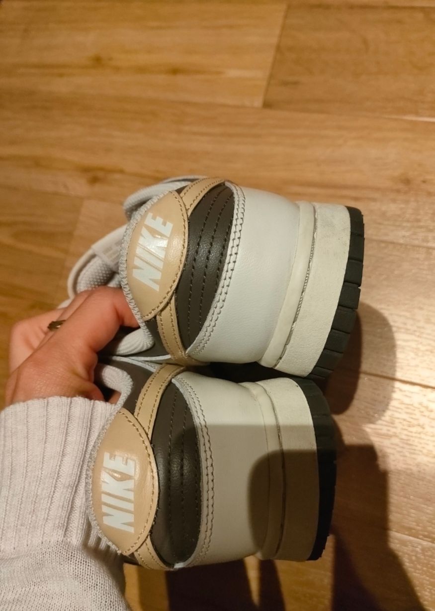 Nike Herrenschuhe: Originale Nike dunk low Schuhe in Grösse 38 – Gebraucht aus Wil SG von Peachy 2