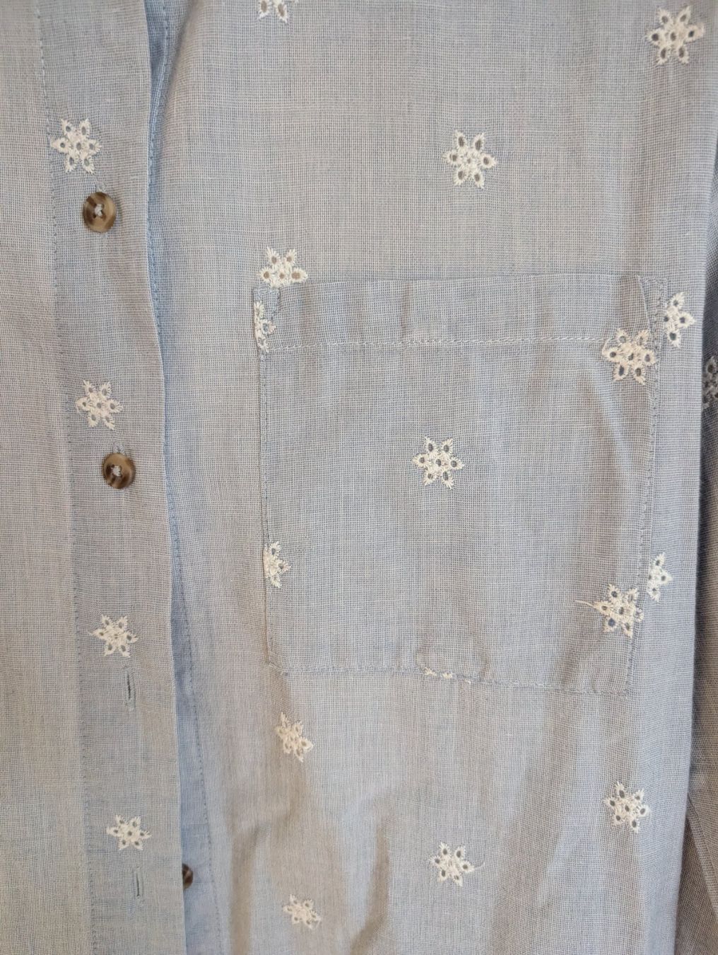Hunkemöller Camicette: Hunkemöller Bluse, hellblau mit Blumenmuster, Grösse S – Usato da Zug venduto da sunshinestateofmind 1