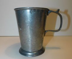Zinn Mass-Becher alter Zinn Massbecher 9 hoch  ca 12 cm dm