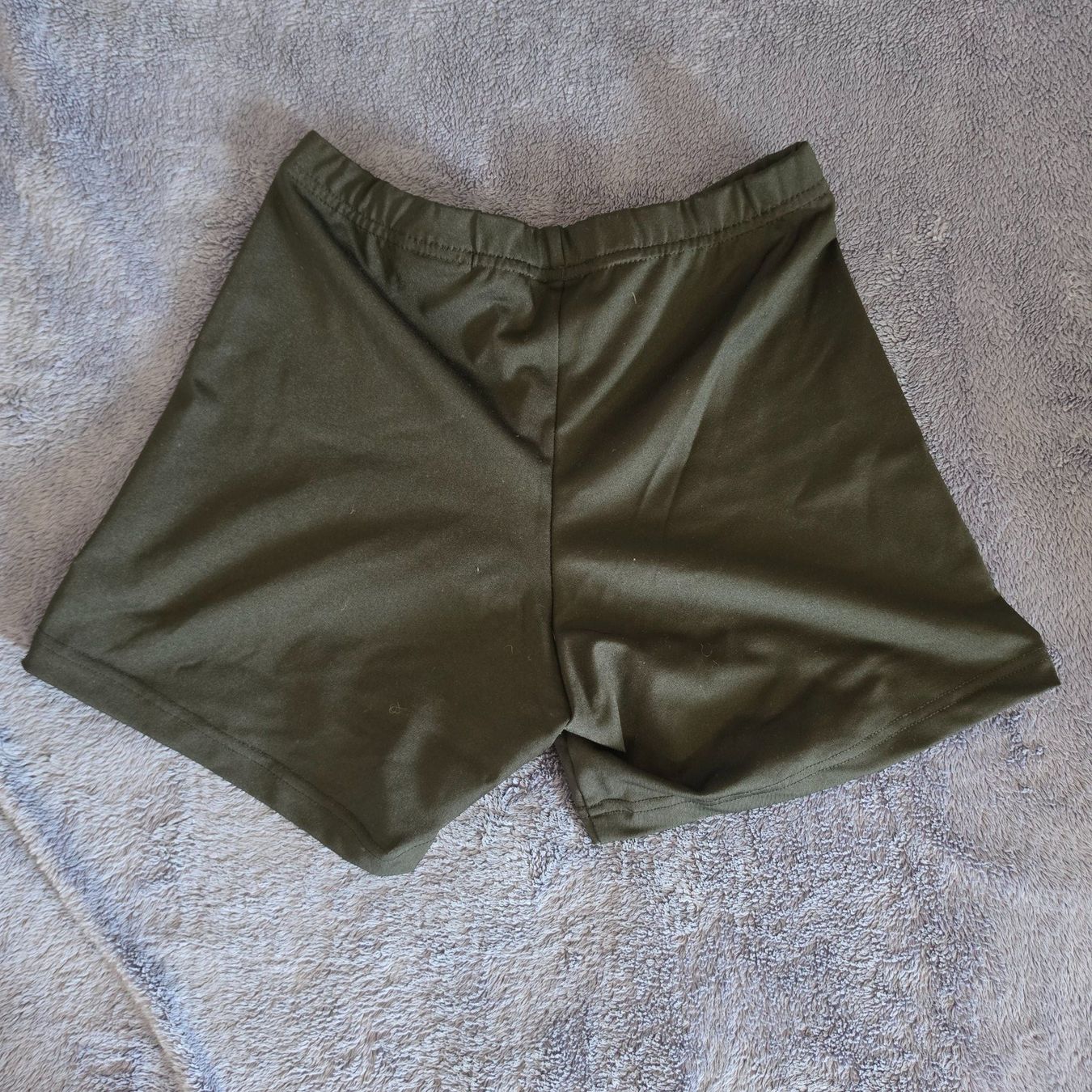 Erima Pantalons: Erima Shorts Gr. 38 – Neuf (Voir description) à Fehraltorf par shiilaa.hoot 1
