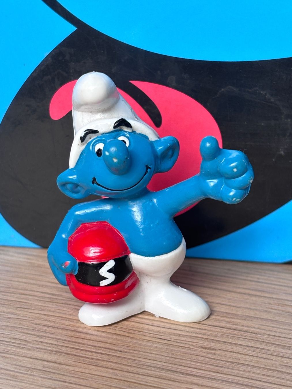Statuette: Schlumpf mit Helm – Usato da Lyss venduto da Duckszone