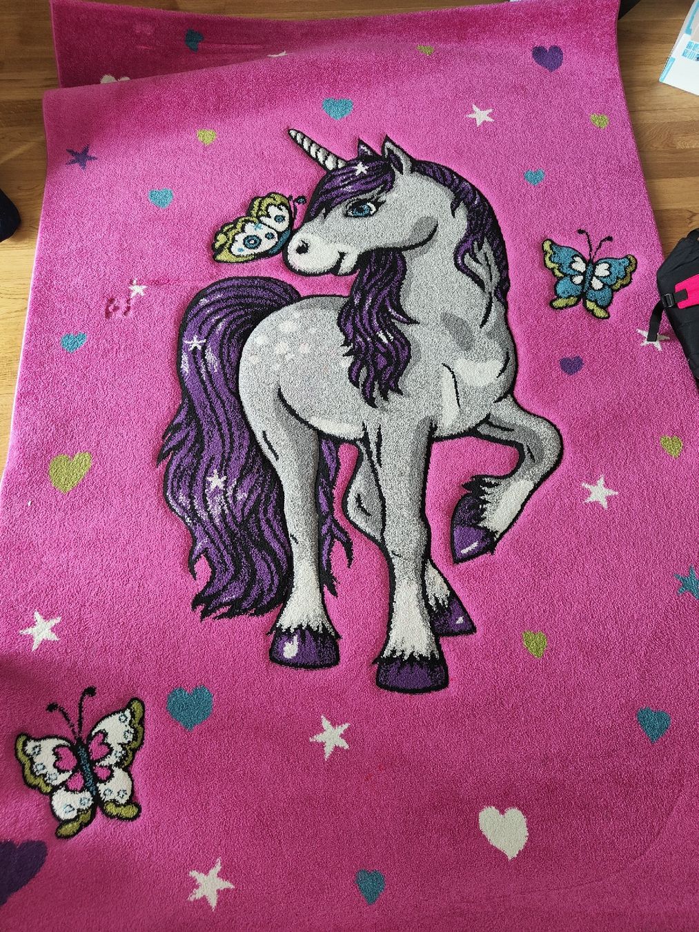 Teppiche: Mädchenzimmer Teppich mit Einhorn Motiv. – Gebraucht aus Thun von wol_krx6