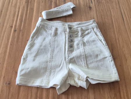 XS - Grösse, Jeans Shorts von ONLY für Damen