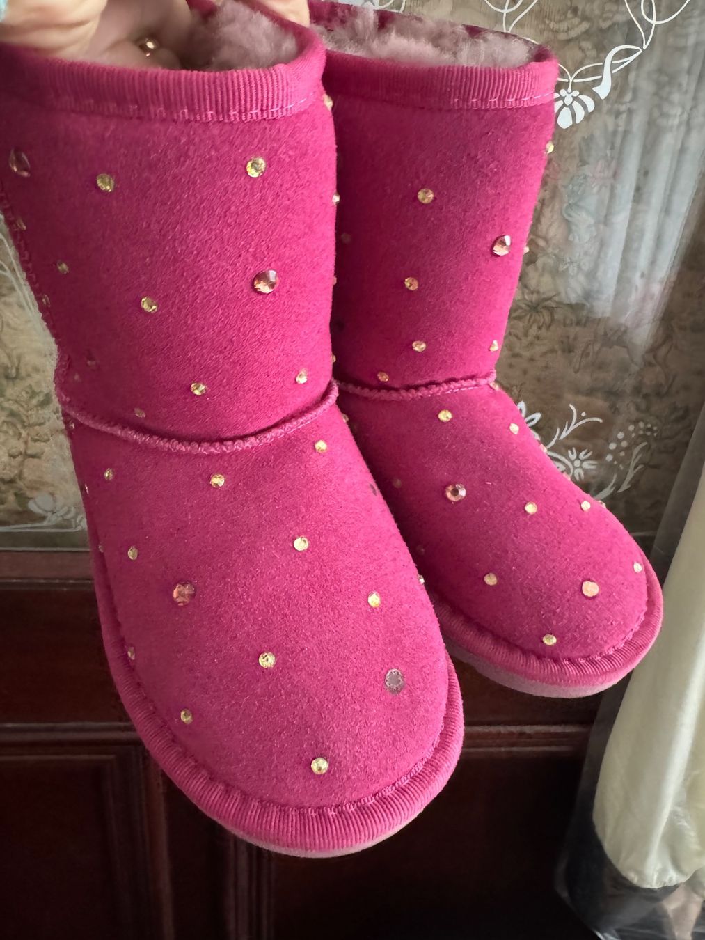Ugg Scarpe per ragazze: Winterstiefel Ugg – Usato da Obfelden venduto da cesarina10 4