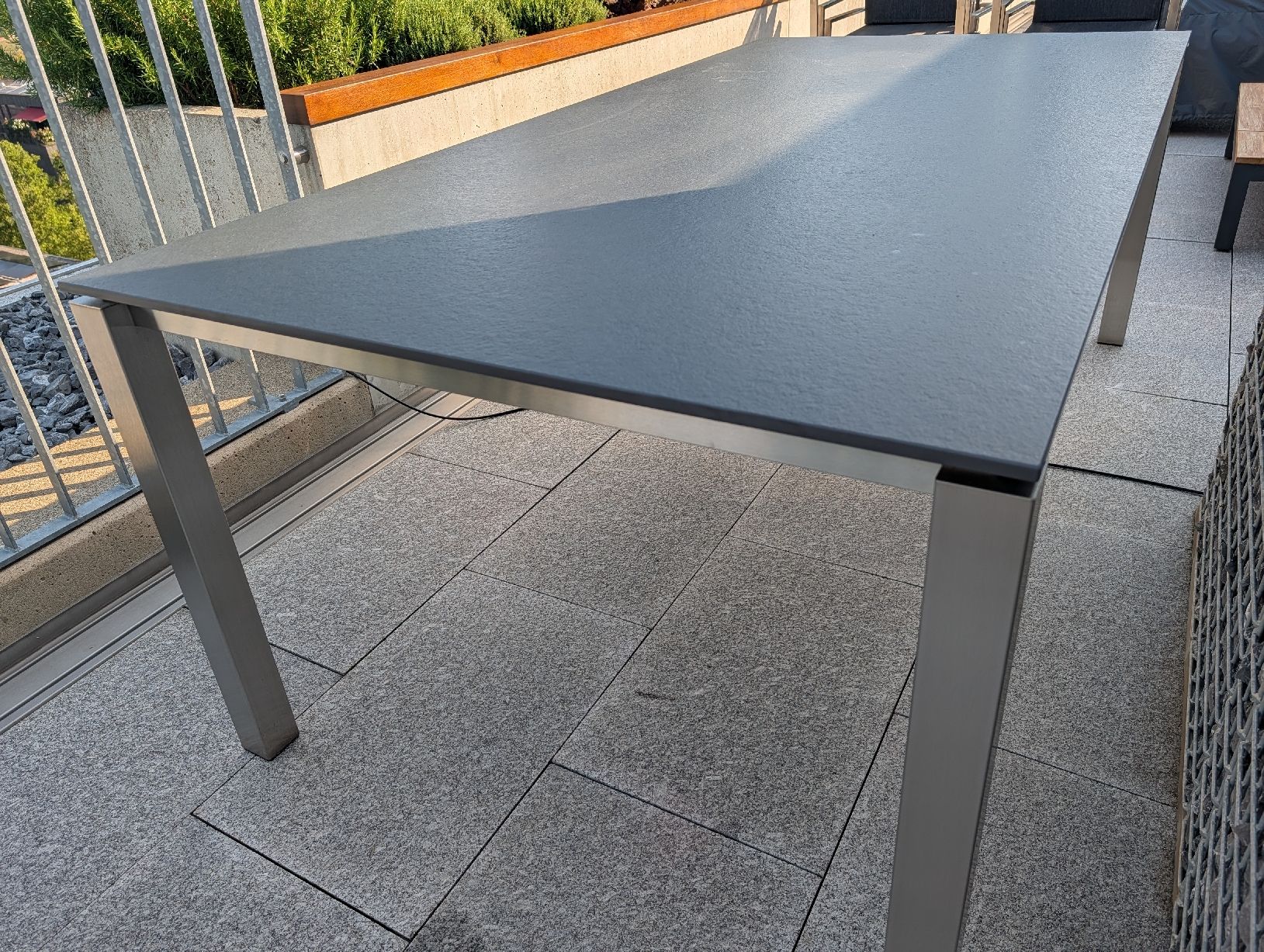 Tische: Tisch QUADRO Hutter Aussentisch 200x100cm – Gebraucht aus Ebikon von ChrigMond 2