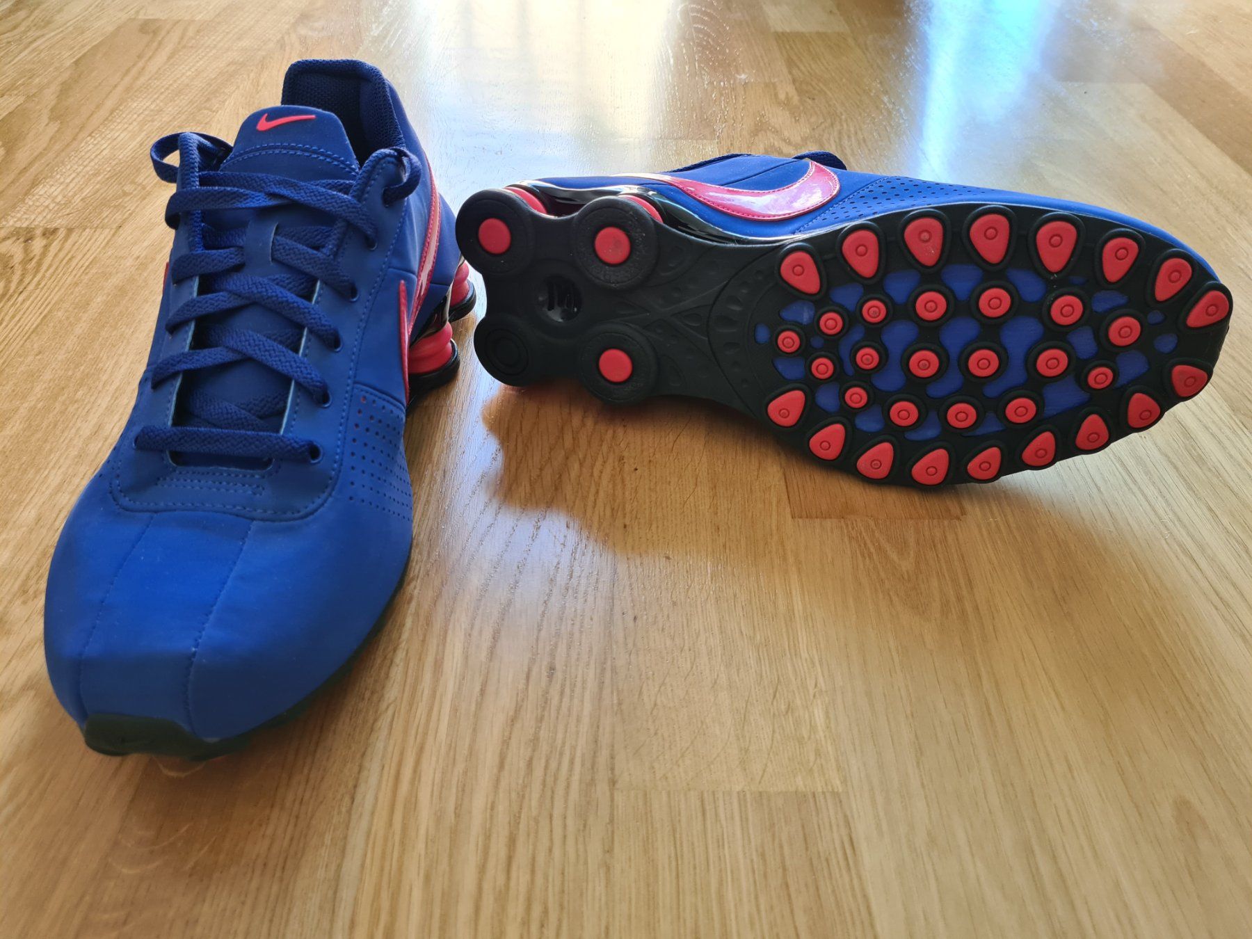 Nike Scarpe da uomo: Nike Shox UltraMarine Siren Red – Nuovo (secondo la descrizione) da Oberwil BL venduto da Spieltopia 3