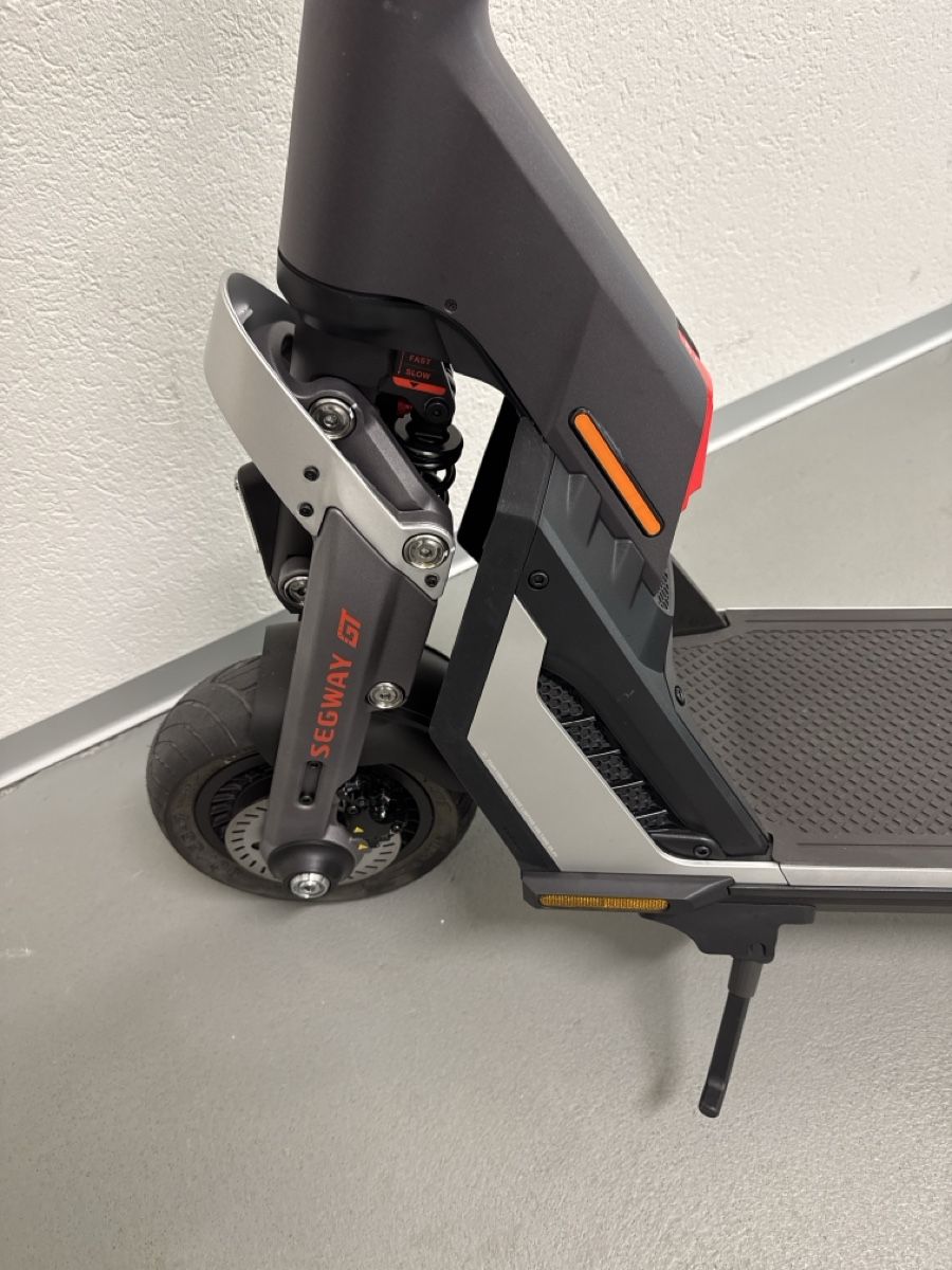 Scooter: Segway Ninebot GT1 Scooter  – Nuovo (secondo la descrizione) da Bülach venduto da Suters0403 3