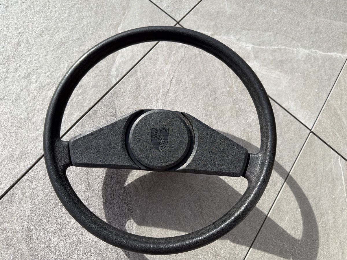 Alle Autoersatzteile: Porsche 924 / 944 / 911 Leder Lenkrad – Gebraucht aus Wolfwil von Rolex1