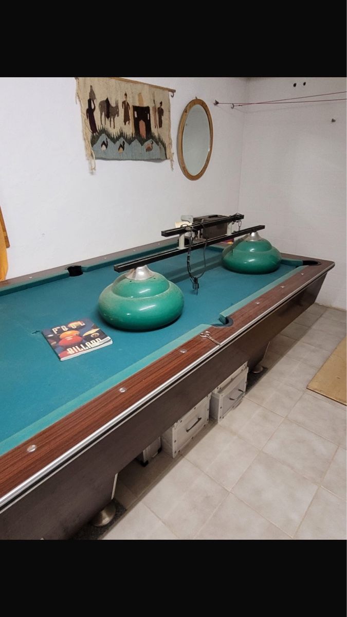 Billiardtische: Billiardtisch echt und orginal – Gebraucht aus Igis von Gian-marco84