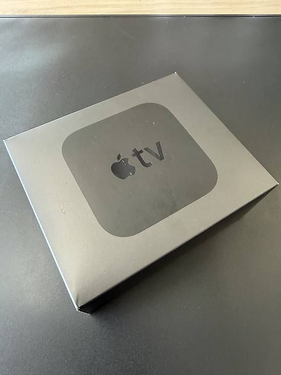 Apple Systèmes audio & multimédias: Apple TV Box Model A1625 – D'occasion à Kollbrunn par datu80