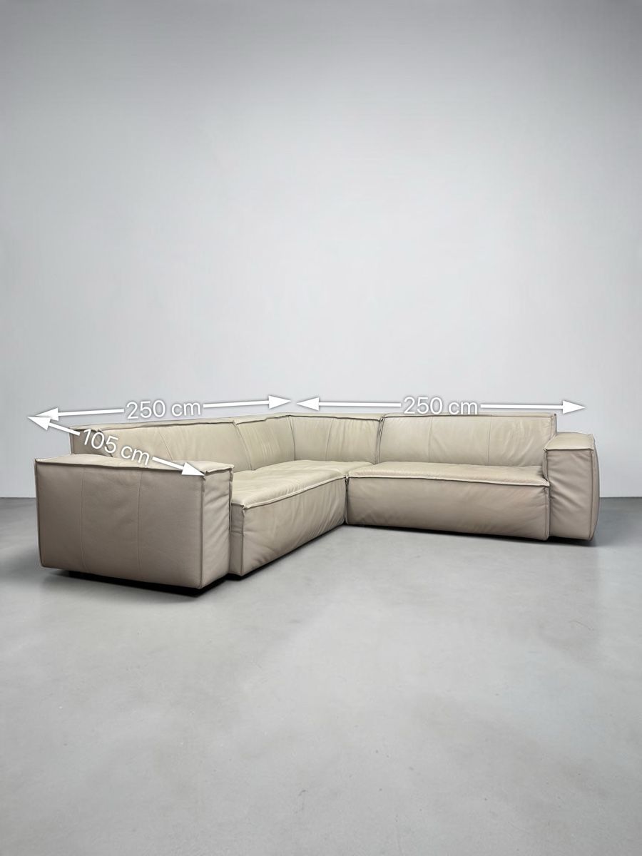 Sofas: Ecksofa aus hellgrauem Echtleder – D'occasion à Bachenbülach par Sofalab.swiss 7