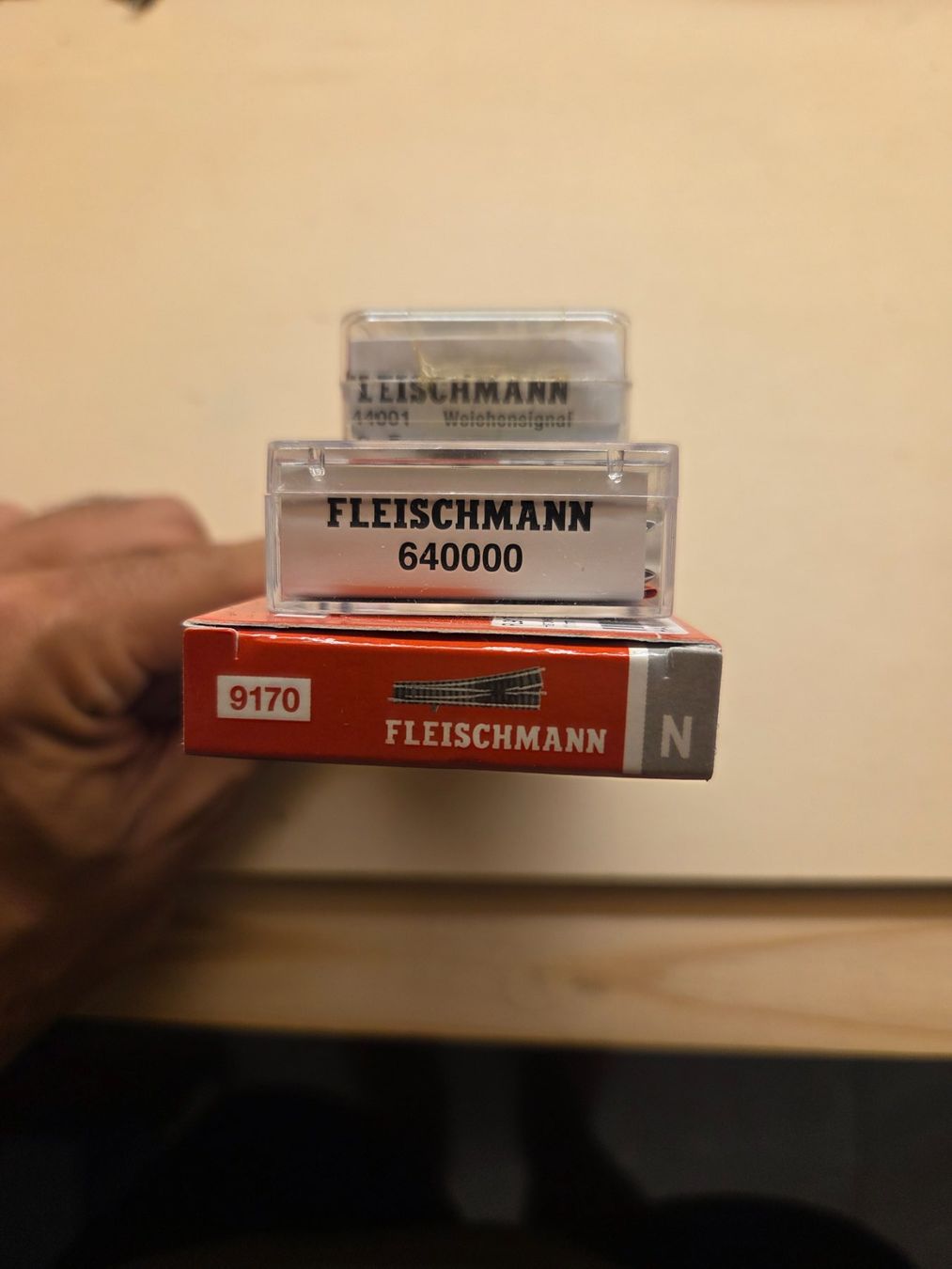 Fleischmann Modellini di ferrovie: Fleischmann Spur N Weiche 9170 – Usato da Jona venduto da davidoff88