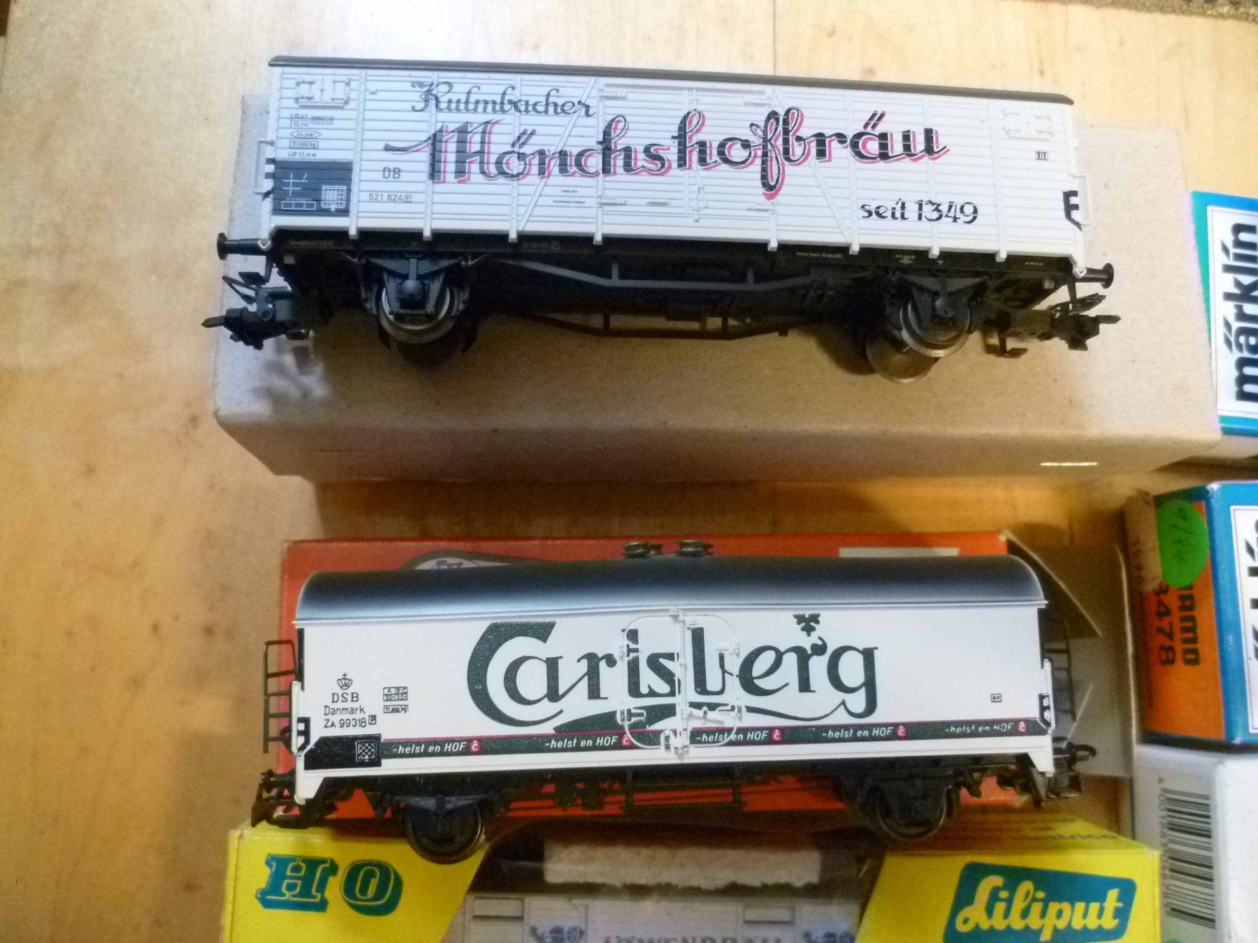 Modellini di ferrovie: Güter-Bierwagen D & Dk  H0 DC – Usato da Rickenbach BL venduto da umro11 1