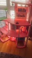 Barbie Puppenhaus Villa pink gebrauchter Zustand