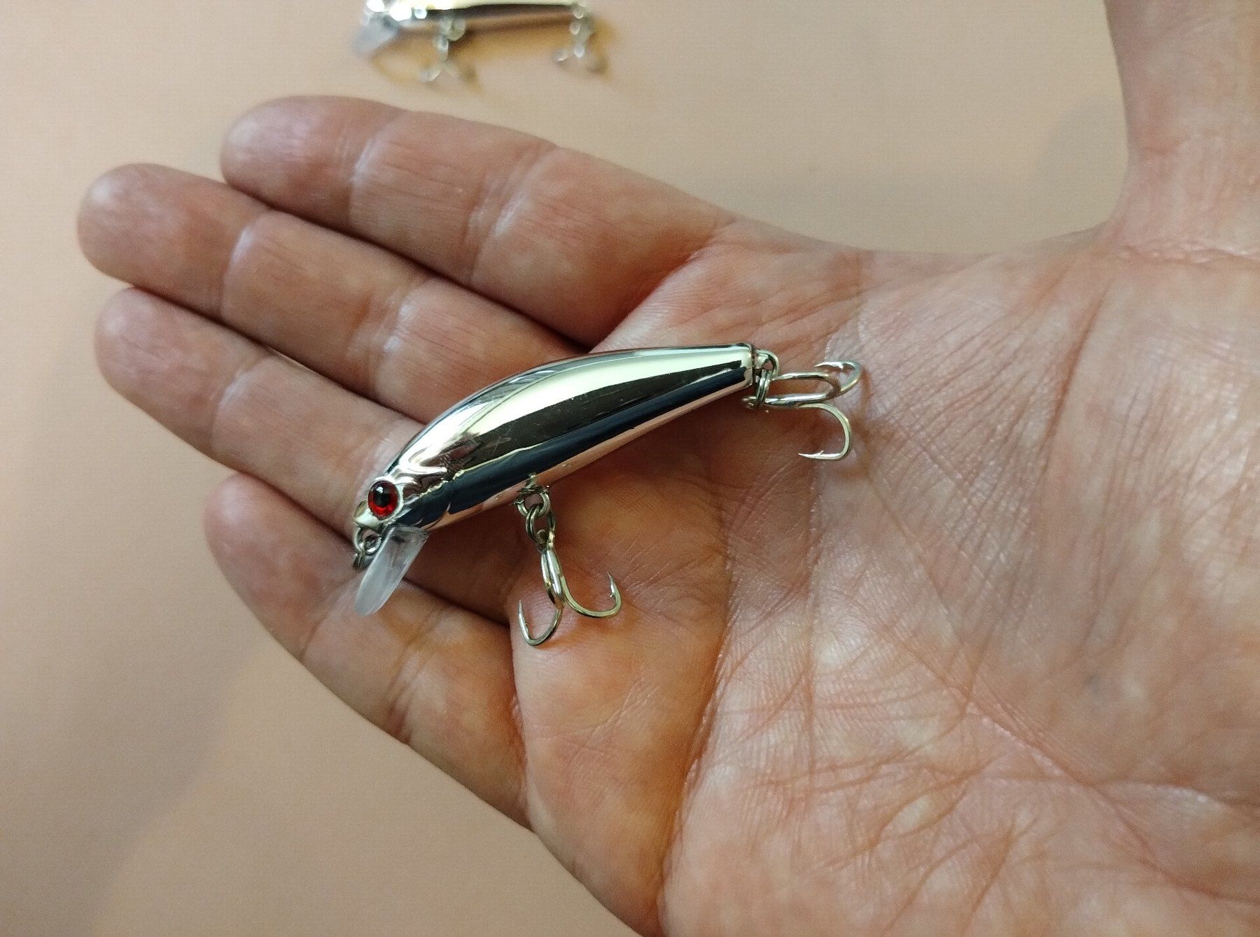 Köder: 10x silberner Angelköder - Appât de pêche argenté – Neu und originalverpackt aus Bremblens von SHOPSPORT 1