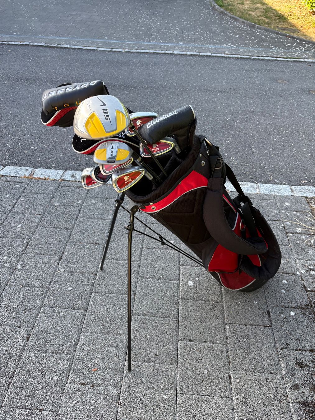 Mazze & Set: Golf Set komplett (Rechtshändig) – Usato da Fribourg venduto da DanielPascal
