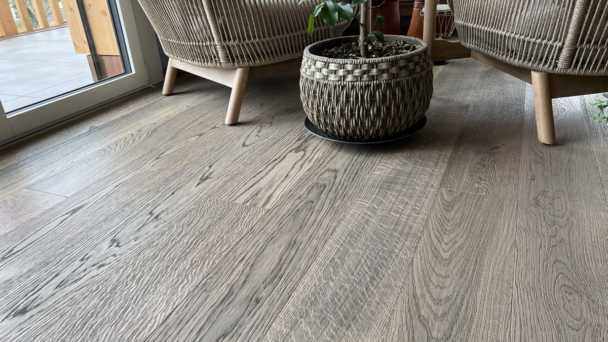 Holzartikel: Hochwertiger Parkettboden, 15m2 – Neu und originalverpackt aus Oberägeri von promoder 2