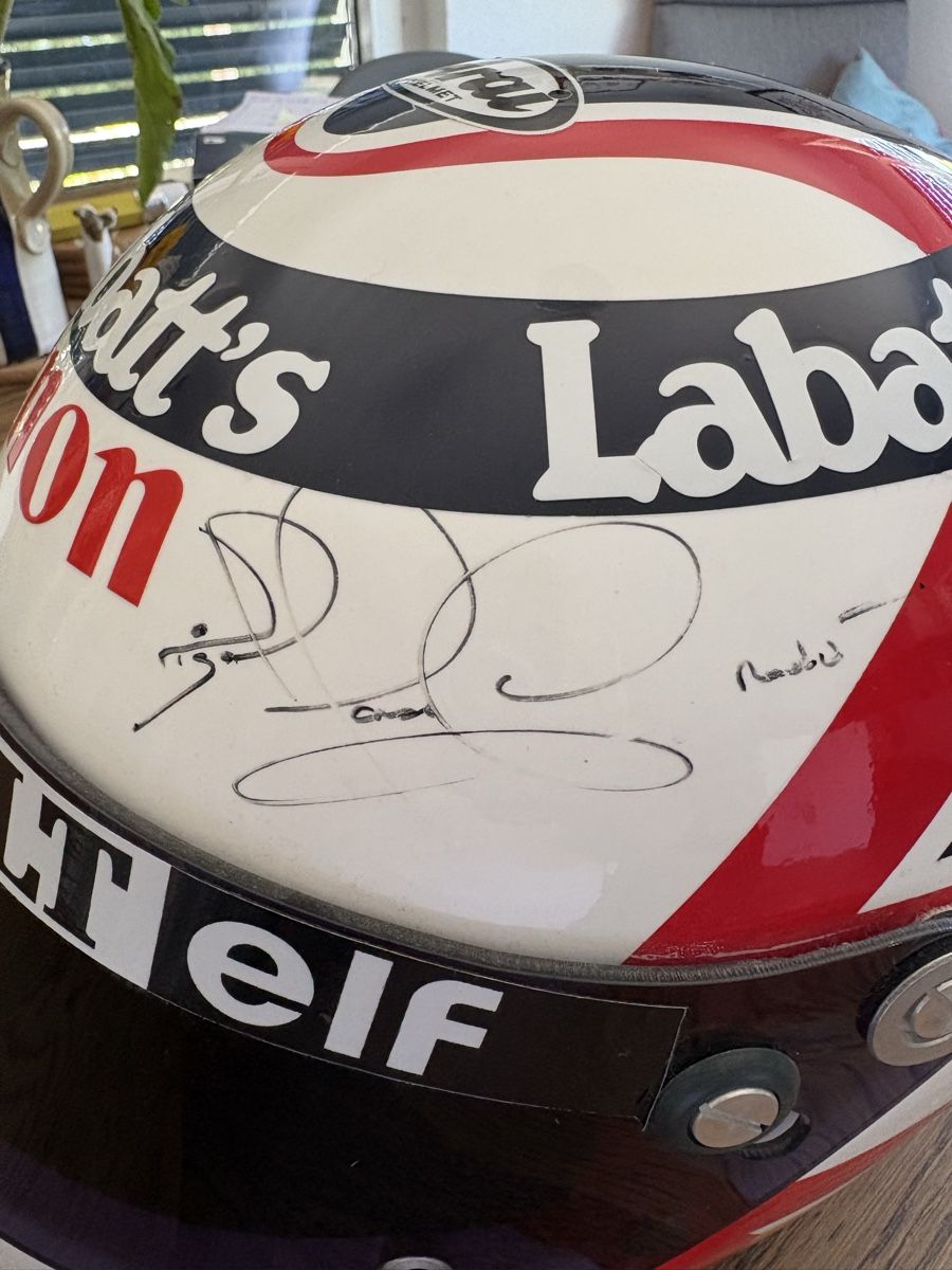 Arai Sonstiges zum Sammeln & Seltenes: Signed Autographed Nigel Mansell 1992 Full Size Helmet – Gebraucht aus Allaman von Bertie555 1